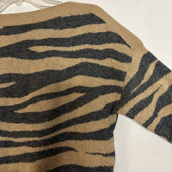 LOFT Wool Blend Boat Neck Tan Brown Gray Zebra Print Sweater Women’s Size Small - Picture 11 of 15